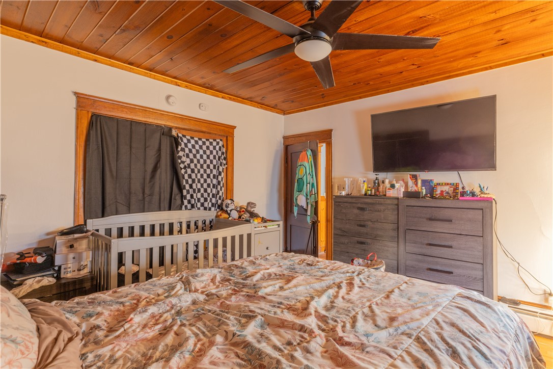 3889 Mendon Road Cumberland, RI 02864 - Photo 6 of 14