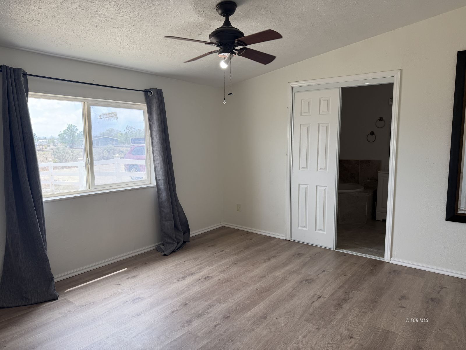 897 Lovelock Street Spring Creek, NV 89815 - Photo 7 of 23