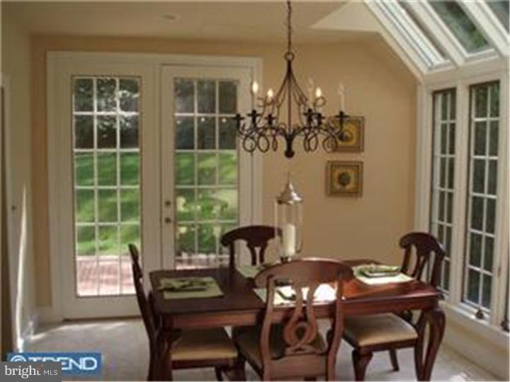 915 Exeter Crest Villanova, PA 19085 - Photo 4 of 10