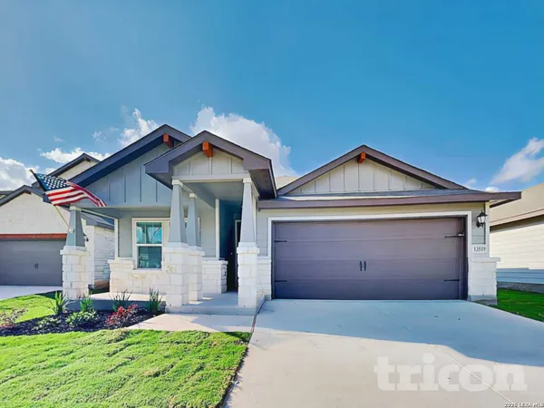 $1,849 | 13519 Paxton Boulevard, St. Hedwig, TX 78152