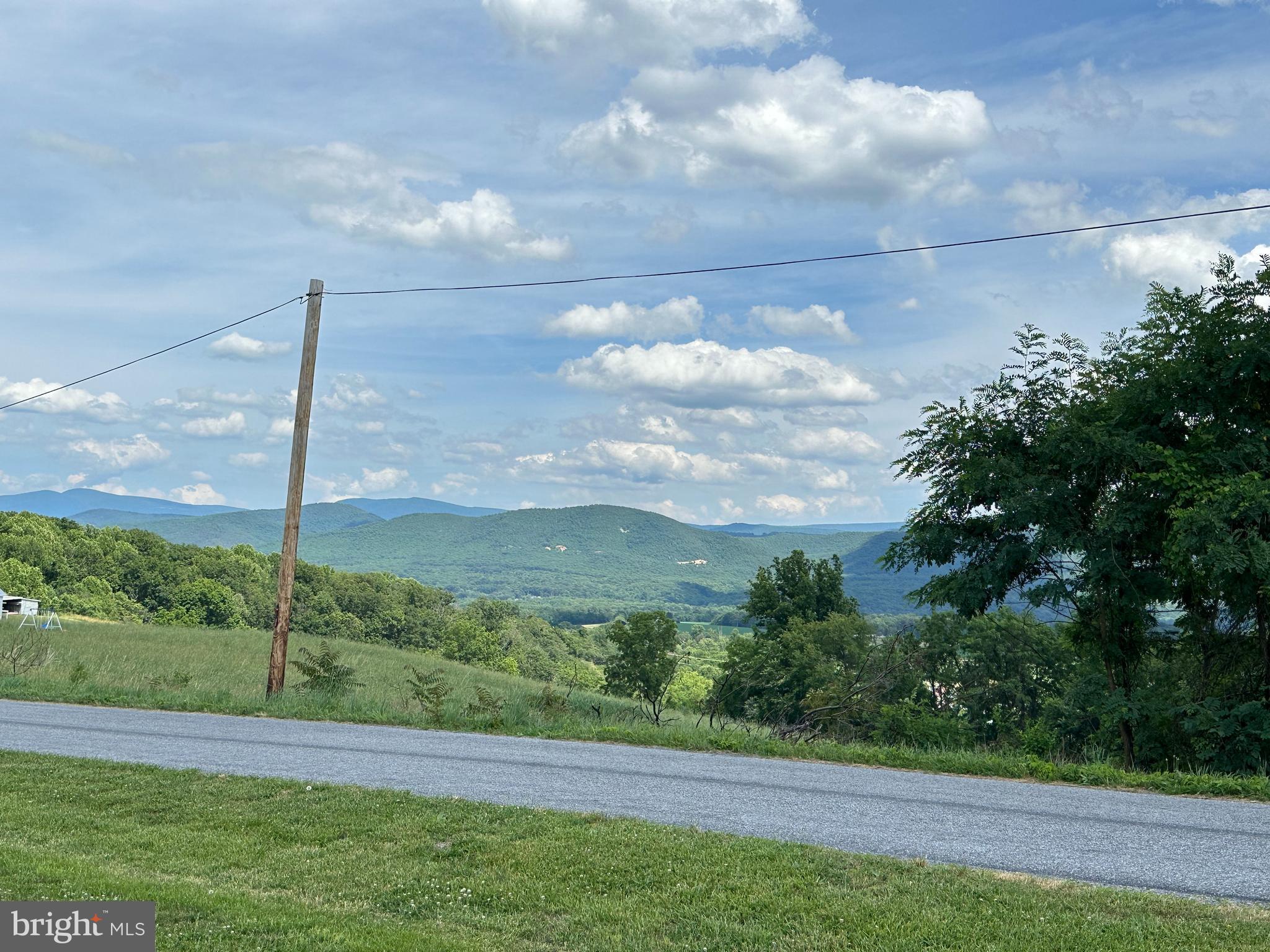 3233 Newport Road Shenandoah, VA 22849 - Photo 3 of 55