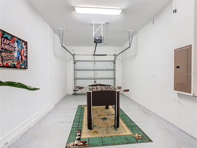 a view of entryway and workspace