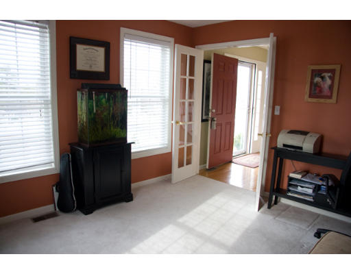 10 Mary Jane Road Franklin, MA 02038 - Photo 11 of 25 Gallery Image 11