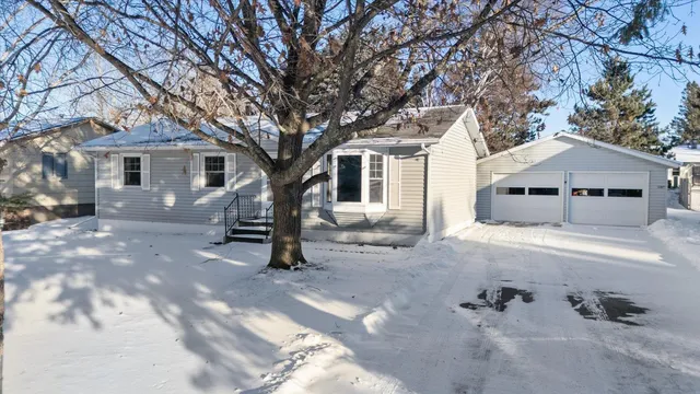 $205,000 | 1014 Northeast 5th Avenue, Grand Rapids, MN 55744