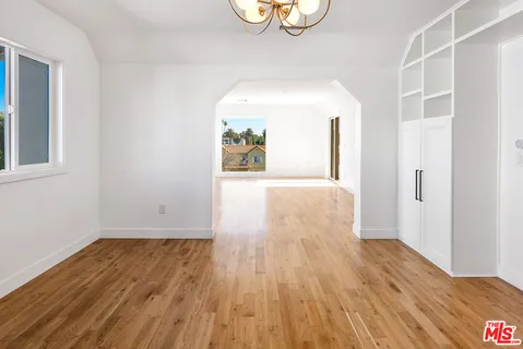 $1,849,000 | Undisclosed Address, Los Angeles, CA 90019
