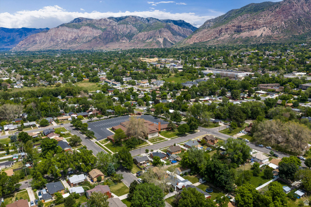 961 33rd Street Ogden, UT 84403 - Photo 39 of 39 Expansive neighborhood featuring mature tree canopy, residential streets, and distant mountain ranges