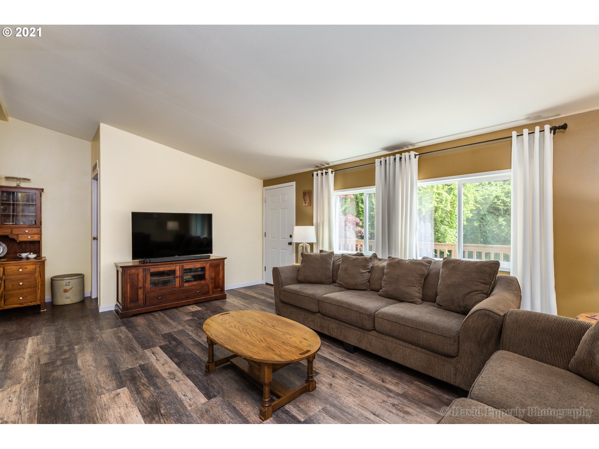 75040 Lewis Road Rainier, OR 97048 - Photo 5 of 22 a living room with furniture and a flat screen tv