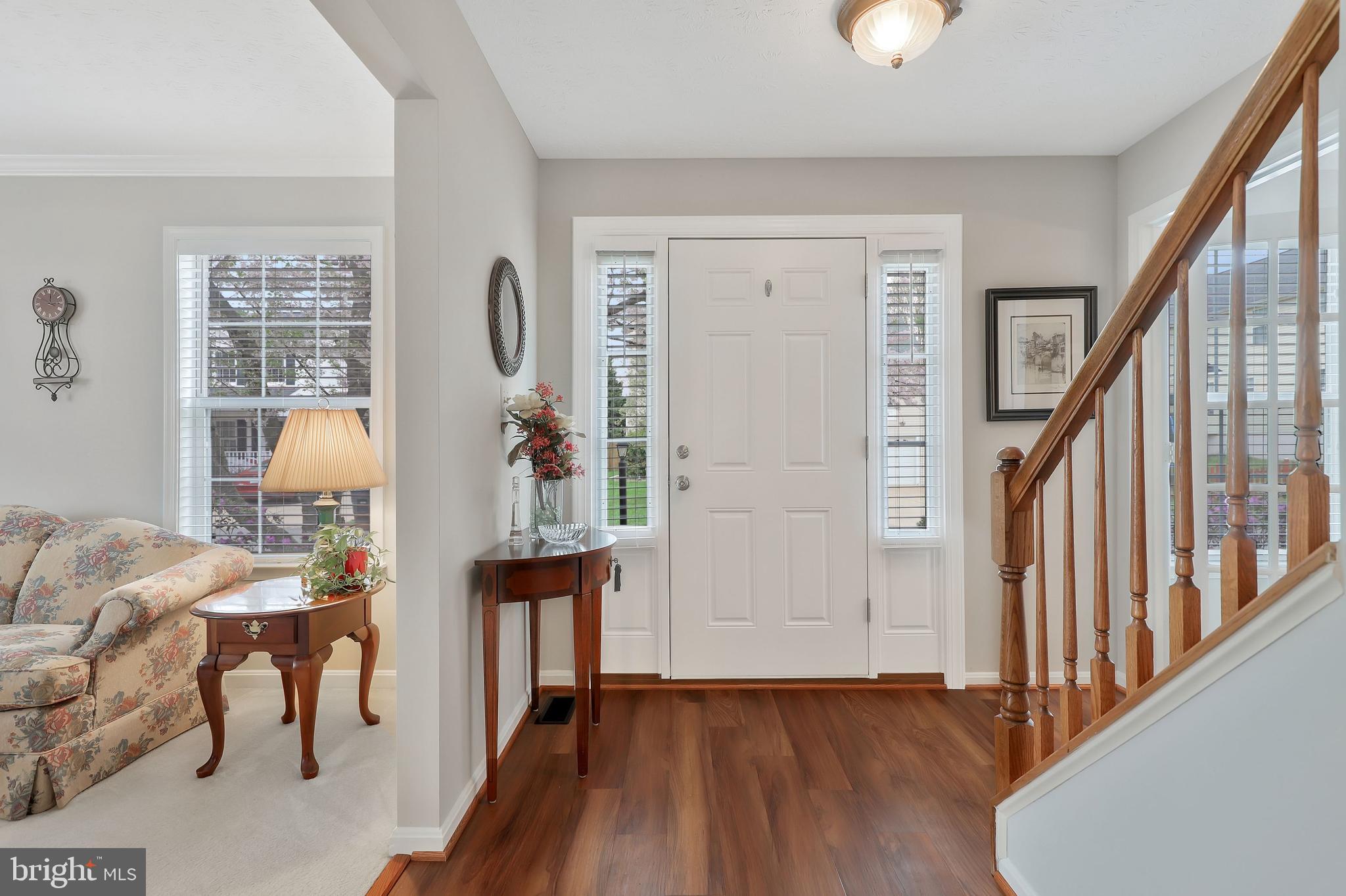 10426 Labrador Loop Manassas, VA 20112 - Photo 17 of 41 Beautiful Wood Floors in Entryway