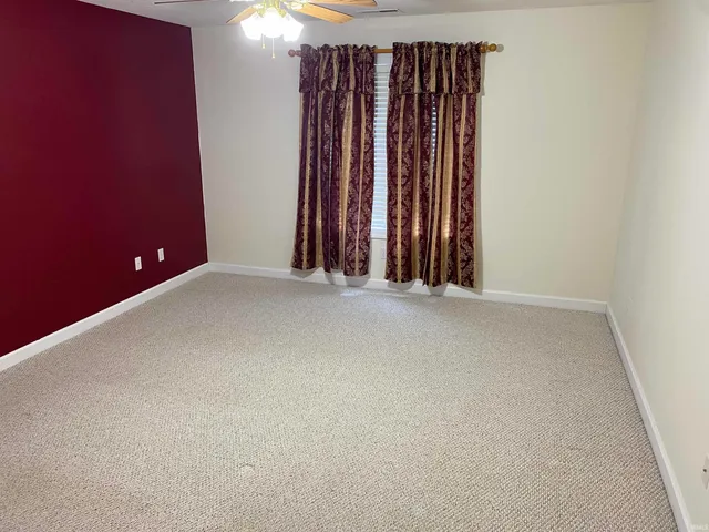 $299,900 | 240 Old Hickory Lane, Geneva, IN 46740