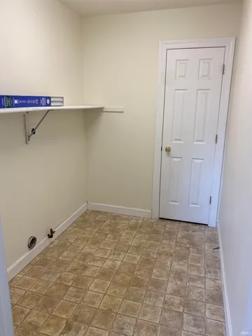 $299,900 | 240 Old Hickory Lane, Geneva, IN 46740