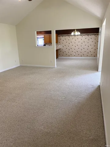 $299,900 | 240 Old Hickory Lane, Geneva, IN 46740