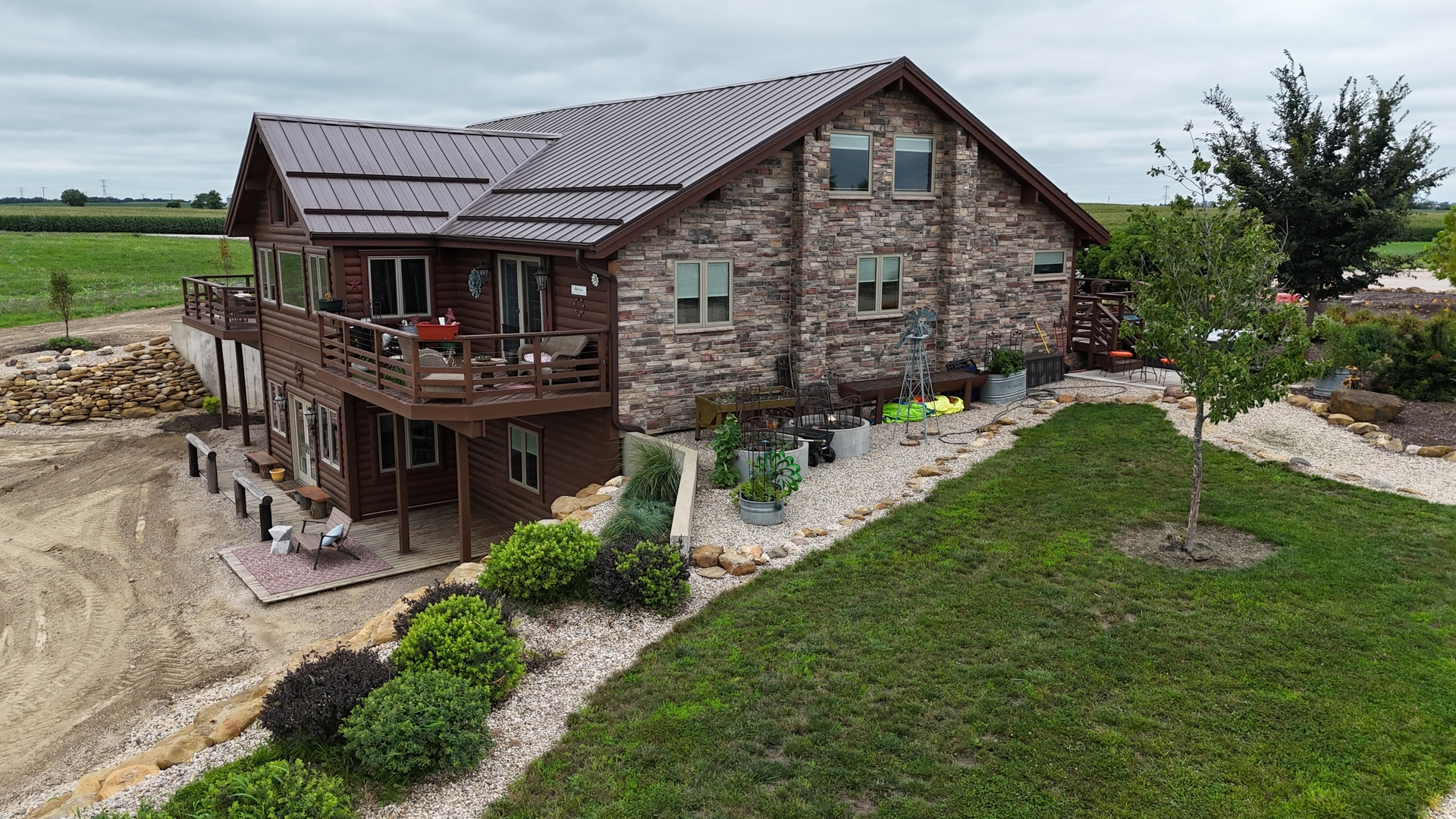 2951 North 28th Road Seneca, IL 61360 - Photo 4 of 53 a front view of house with yard and green space