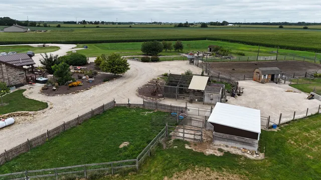 $1,275,000 | 2951 North 28th Road, Seneca, IL 61360