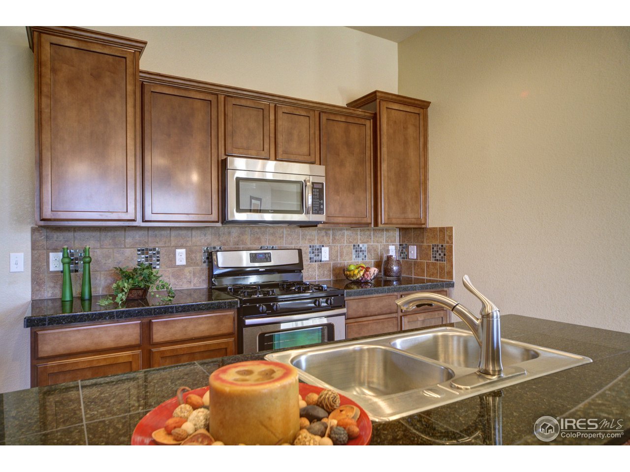 1826 Prairie Ridge Drive Fort Collins, CO 80526 - Photo 4 of 23 Gallery Image 4