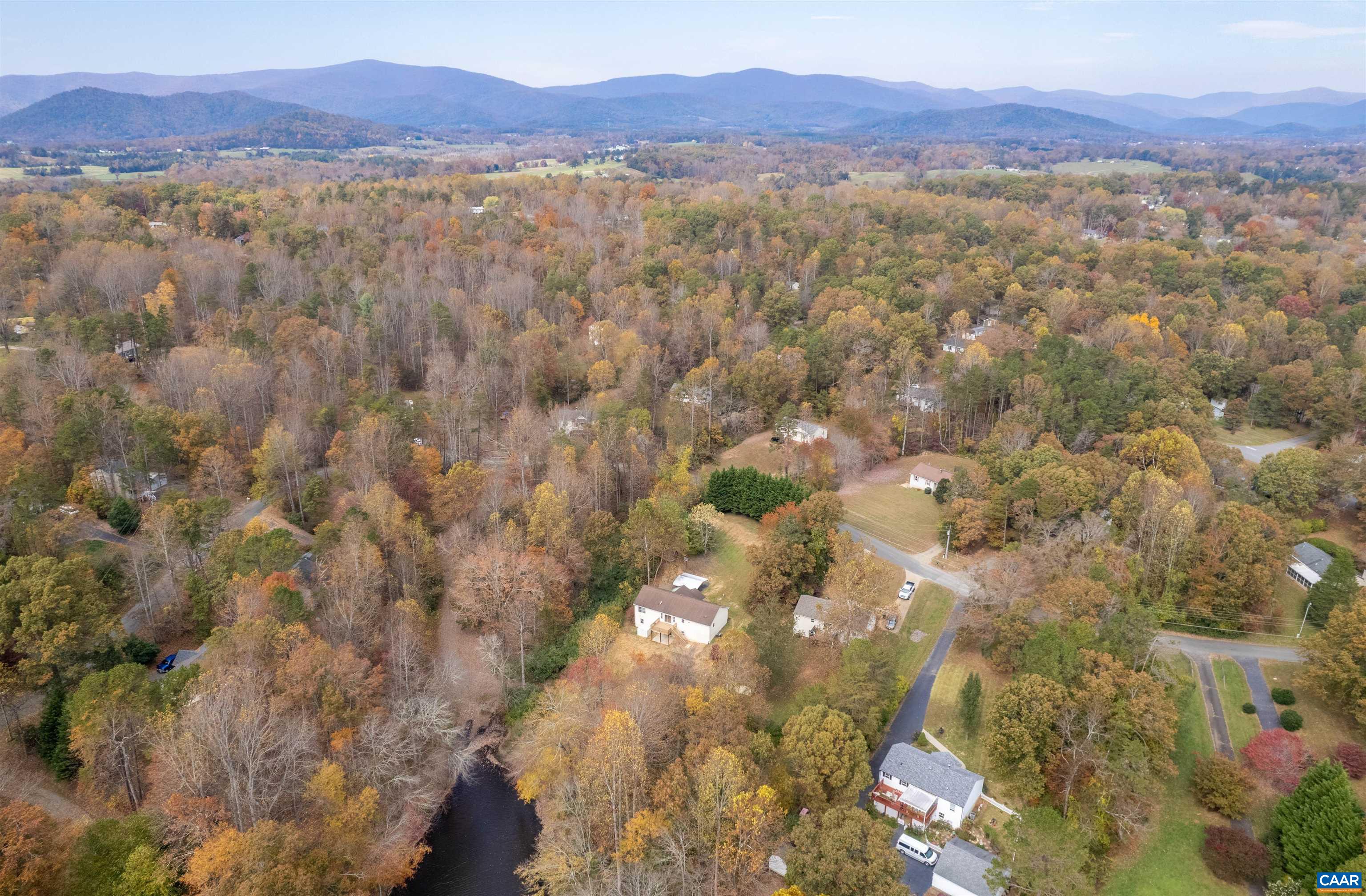 328 West Daffodil Road Ruckersville, VA 22968 - Photo 62 of 67 a view of city and mountain