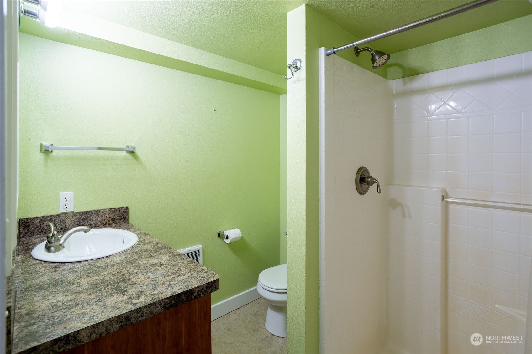 150 Logan Hill Road Chehalis, WA 98532 - Photo 25 of 40 a bathroom with a granite countertop sink toilet and shower