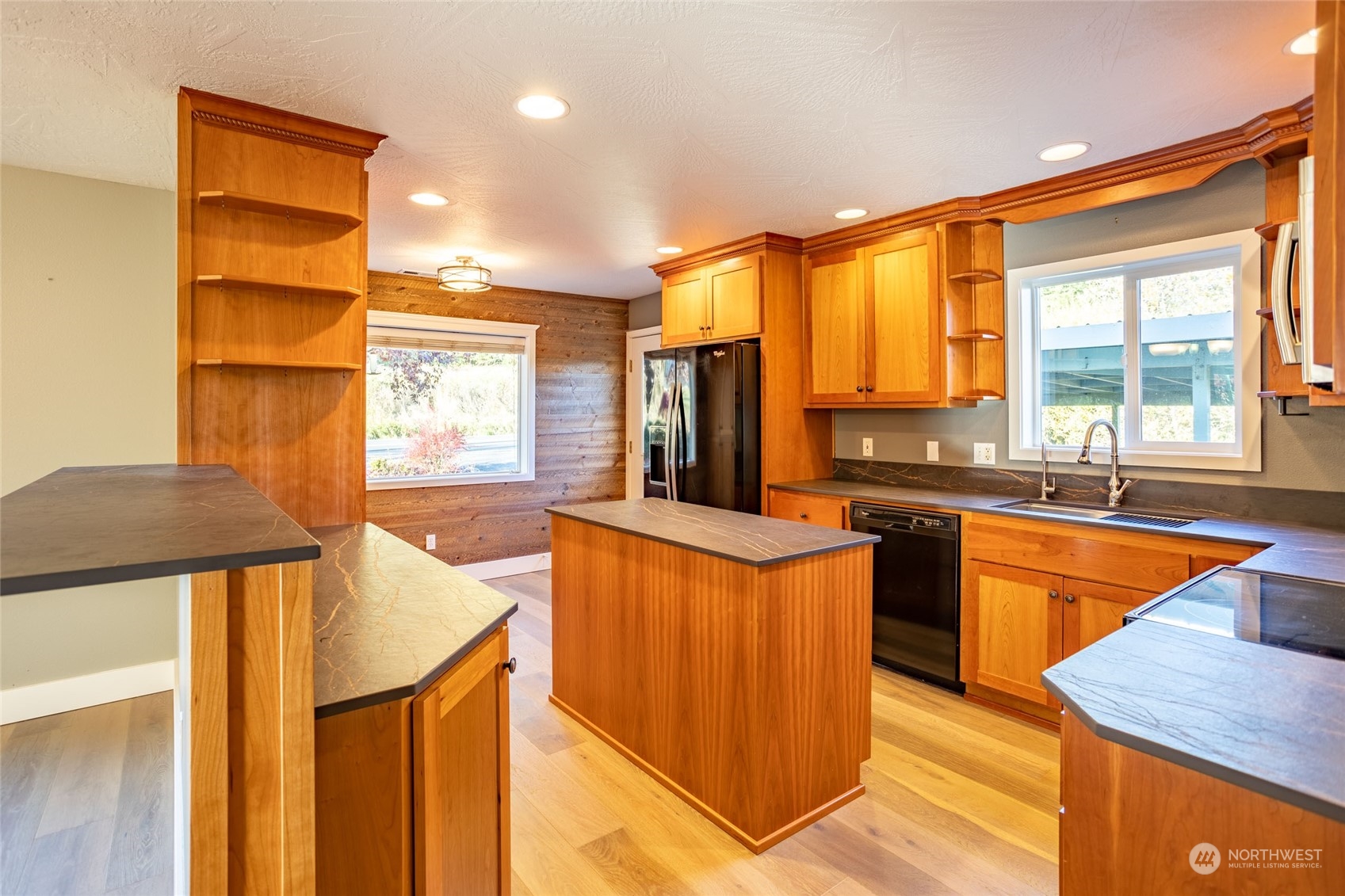 150 Logan Hill Road Chehalis, WA 98532 - Photo 8 of 40 a kitchen with stainless steel appliances granite countertop a stove a sink and a refrigerator
