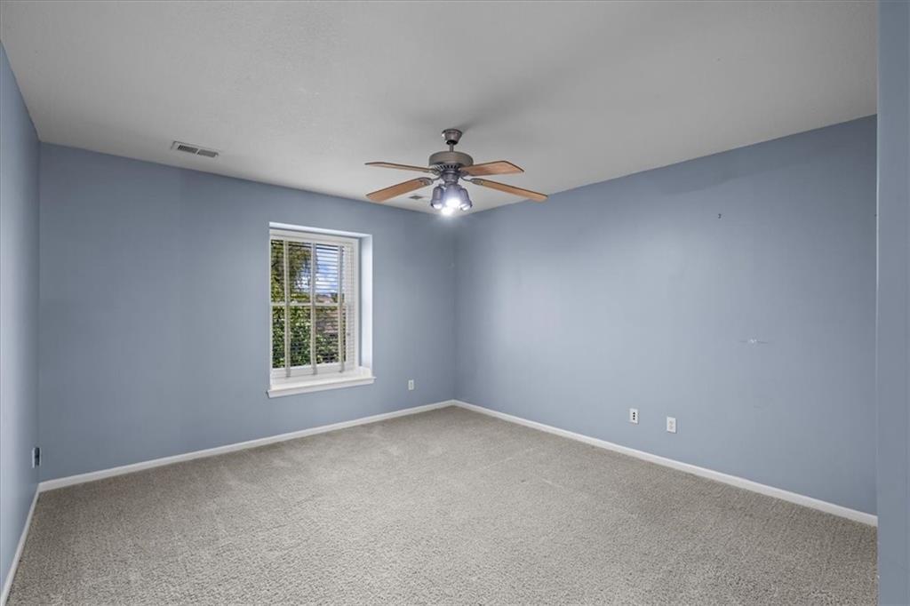 2408 Southwest Regency Drive Lee's Summit, MO 64082 - Photo 25 of 48
