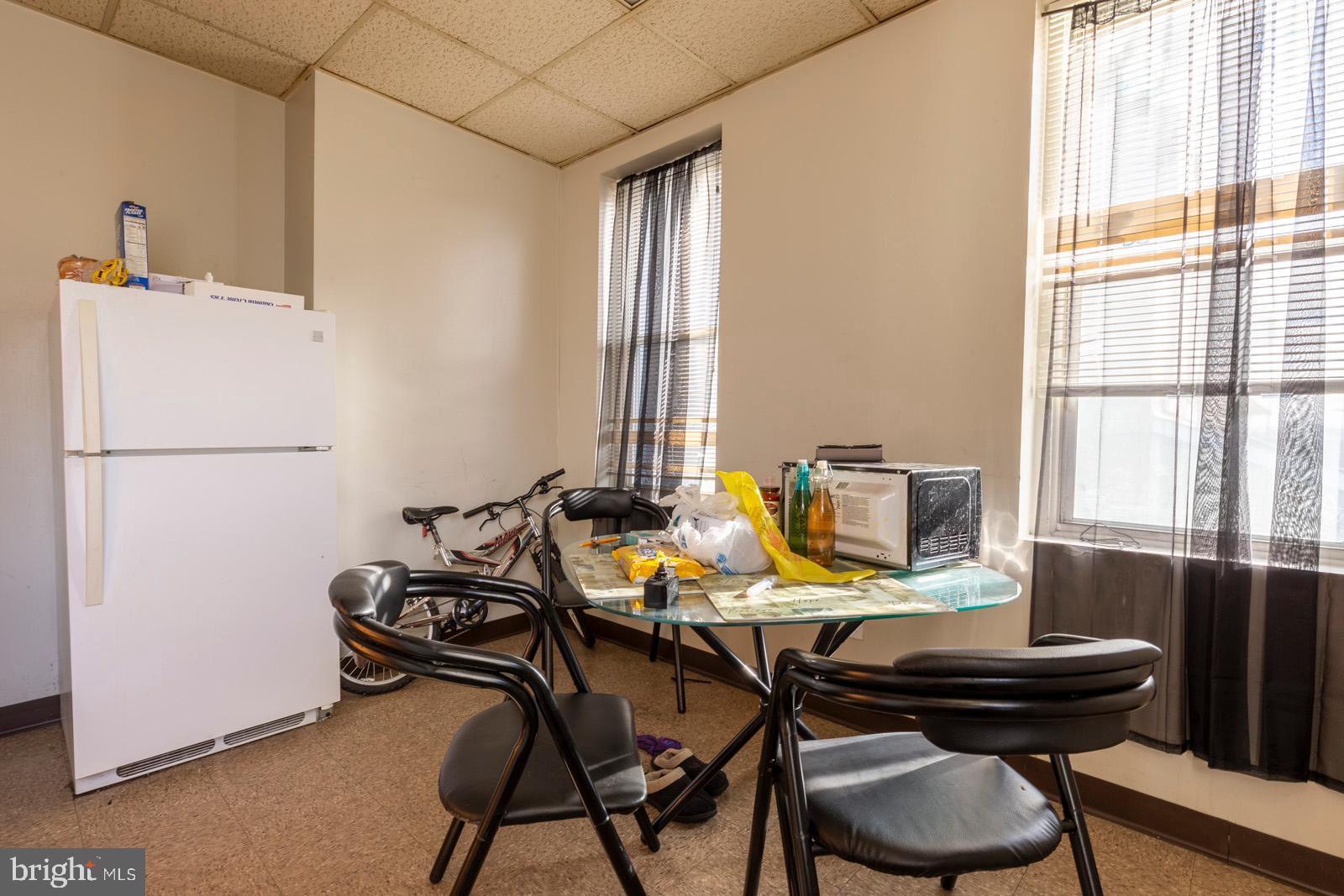 714 West Ritner Street Philadelphia, PA 19148 - Photo 4 of 28