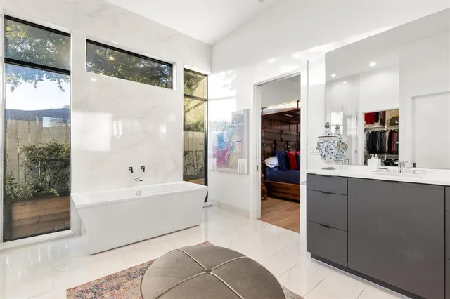 $20,000 | 3771 Almazan Drive, Dallas, TX 75220