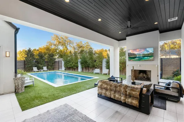 $20,000 | 3771 Almazan Drive, Dallas, TX 75220