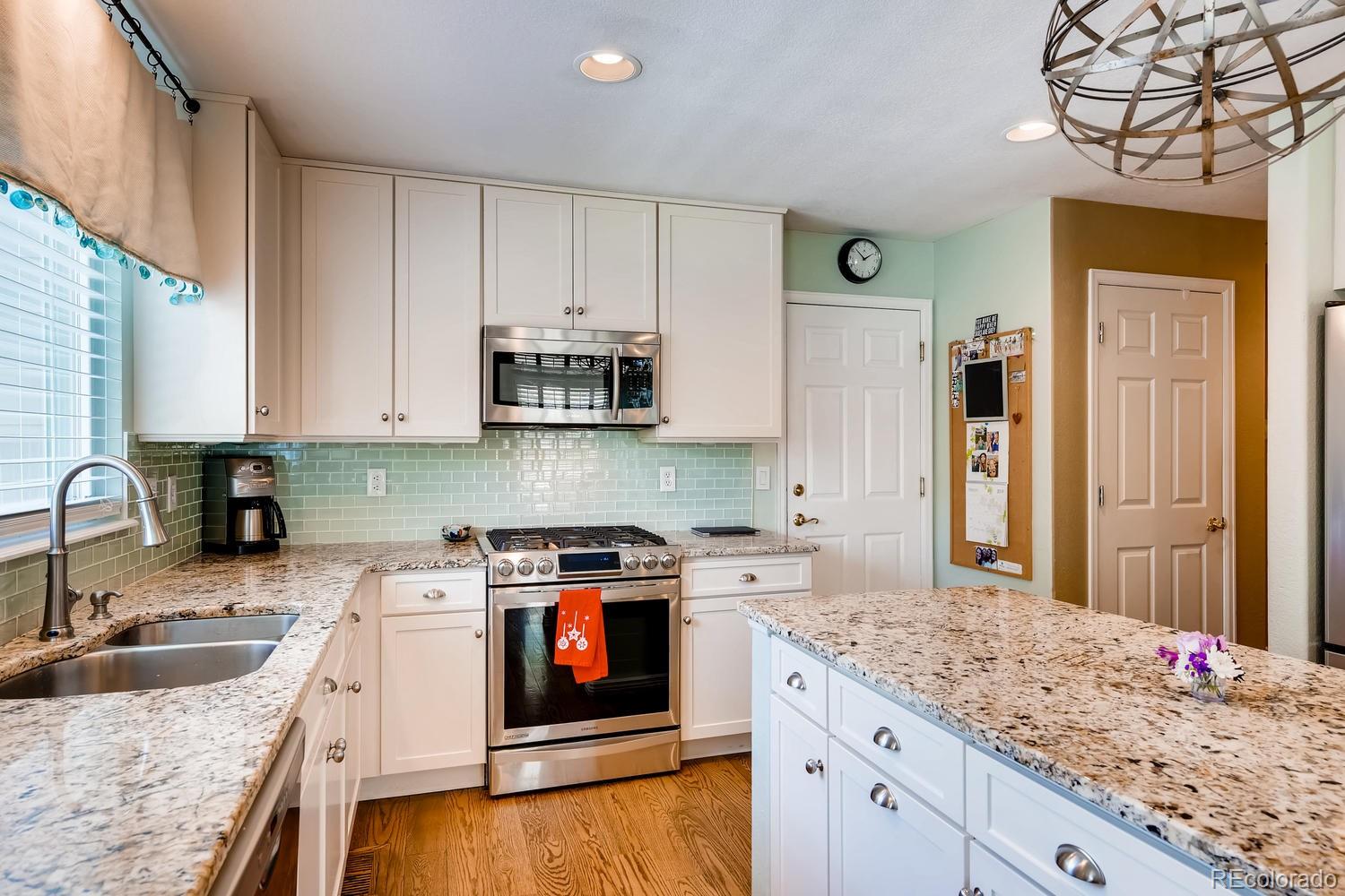 6701 Millstone Place Highlands Ranch, CO 80130 - Photo 8 of 35 Gallery Image 8