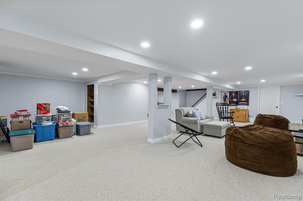 8855 Messmore Road Utica, MI 48317 - Photo 40 of 50