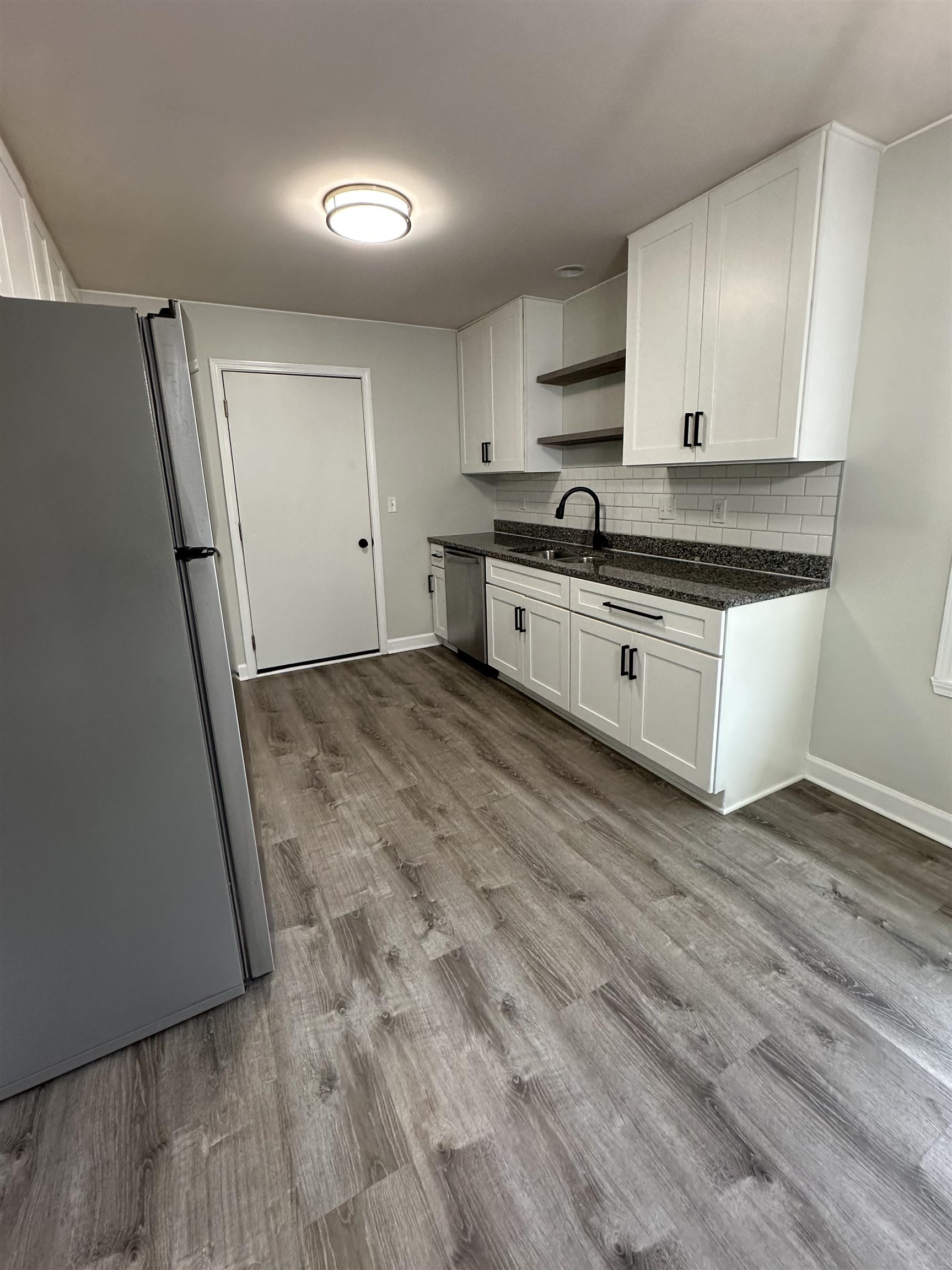 6952 Tupelo Road Loves Park, IL 61111 - Photo 9 of 30