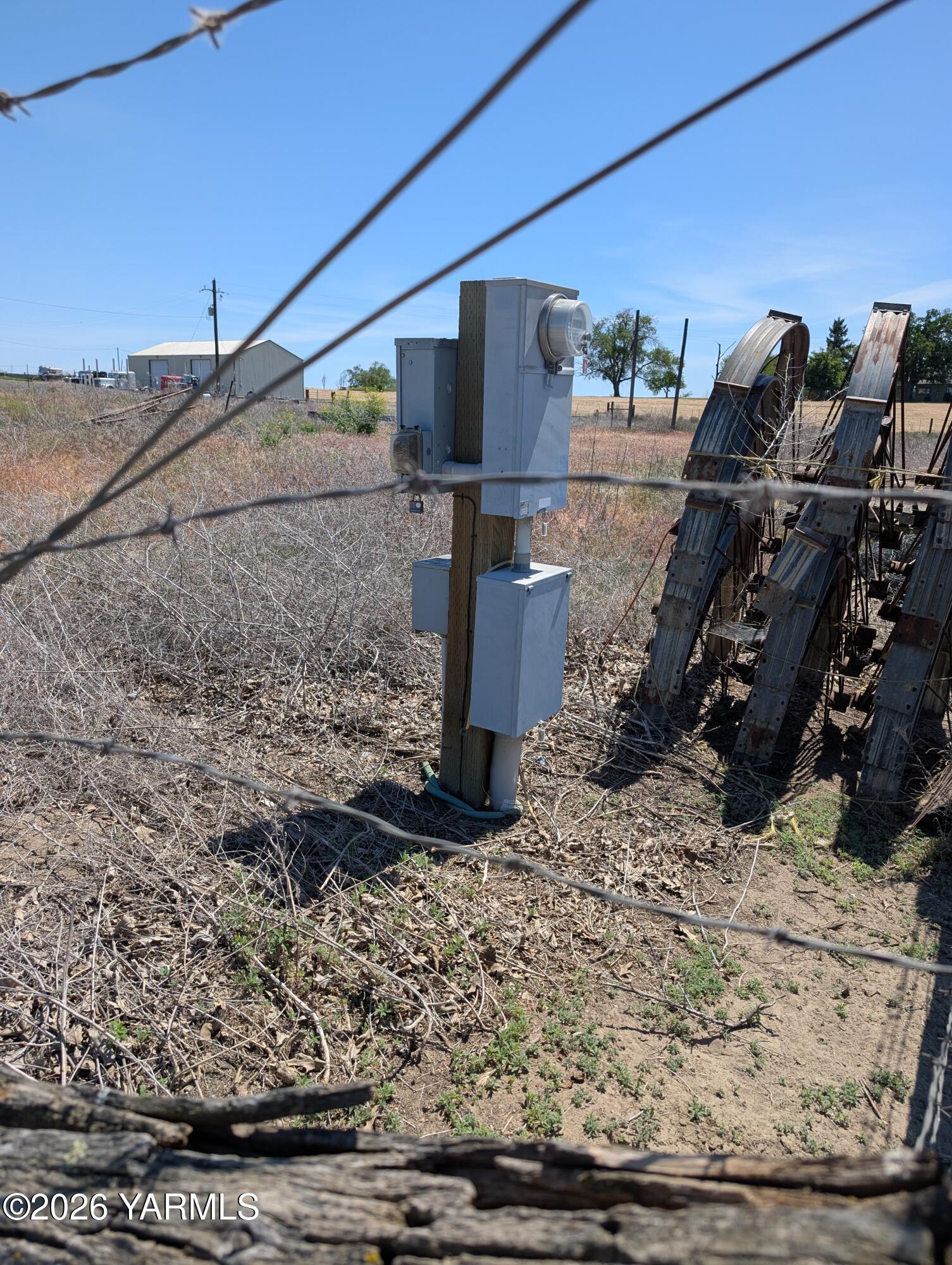 Kna Blaine Road Granger, WA 98932 - Photo 2 of 7 power