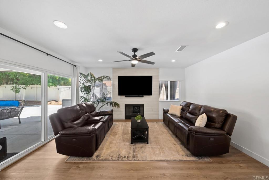 22586 Raspberry Lane Wildomar, CA 92595 - Photo 4 of 45