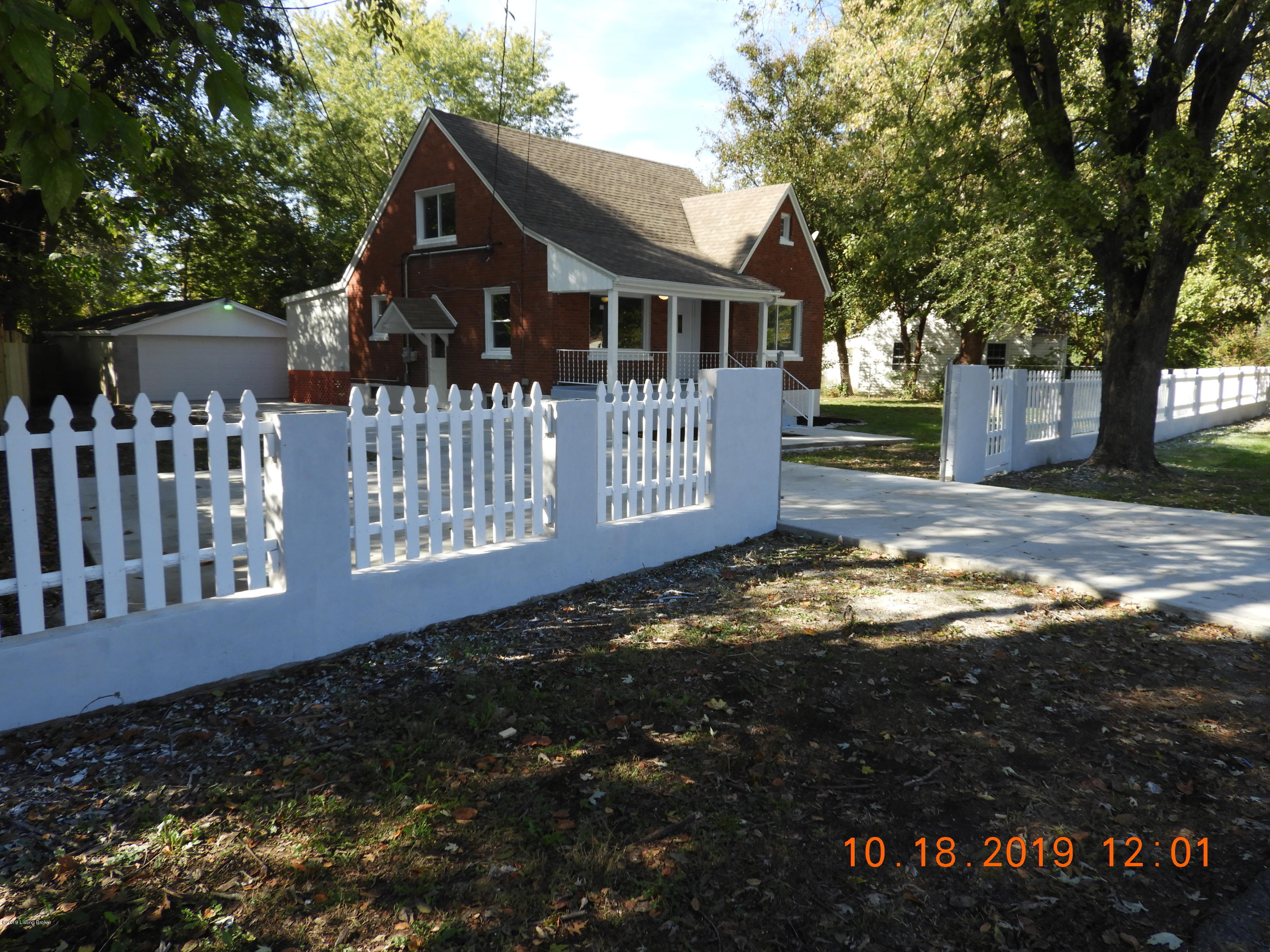 3306 Farnsley Road Louisville, KY 40216 - Photo 2 of 76 DSCN4693