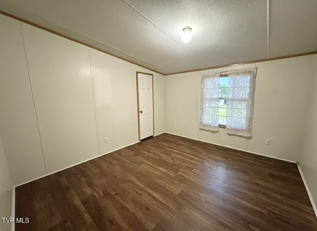 $164,000 | 1216 East 2nd Street, Big Stone Gap, VA 24219