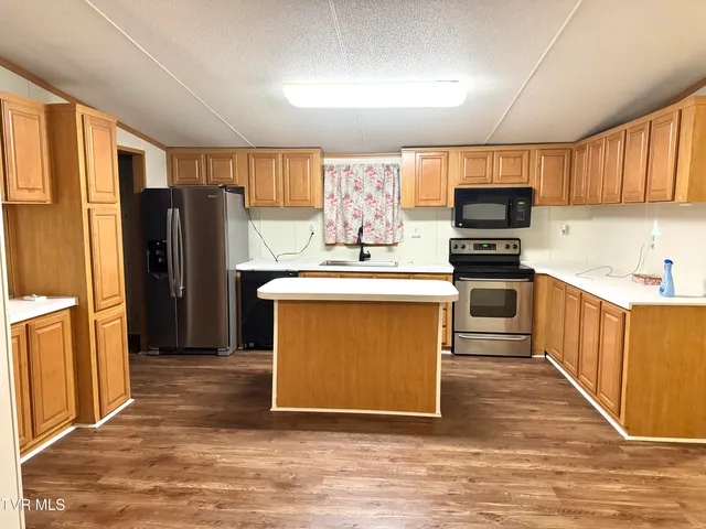 $164,000 | 1216 East 2nd Street, Big Stone Gap, VA 24219