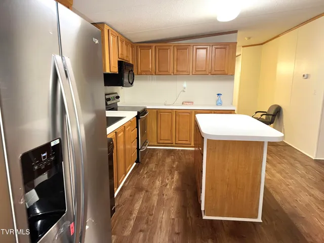 $164,000 | 1216 East 2nd Street, Big Stone Gap, VA 24219