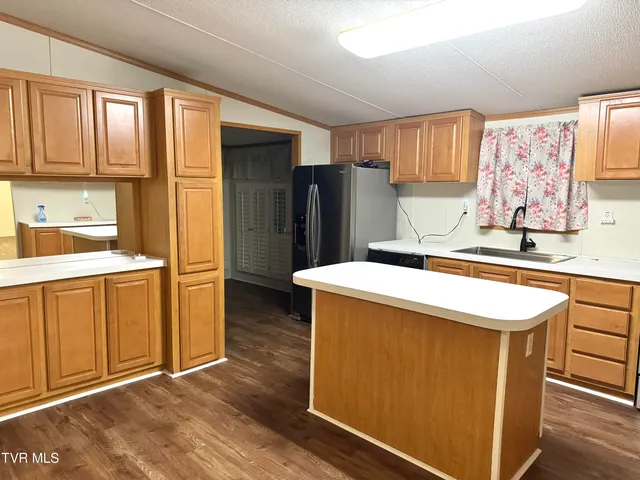 $164,000 | 1216 East 2nd Street, Big Stone Gap, VA 24219