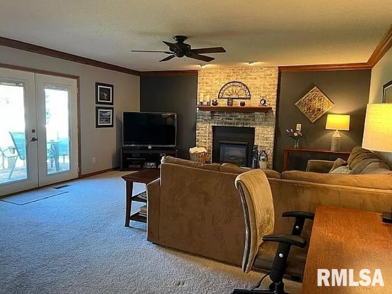 3625 Timothy Road Springfield, IL 62711 - Photo 6 of 20