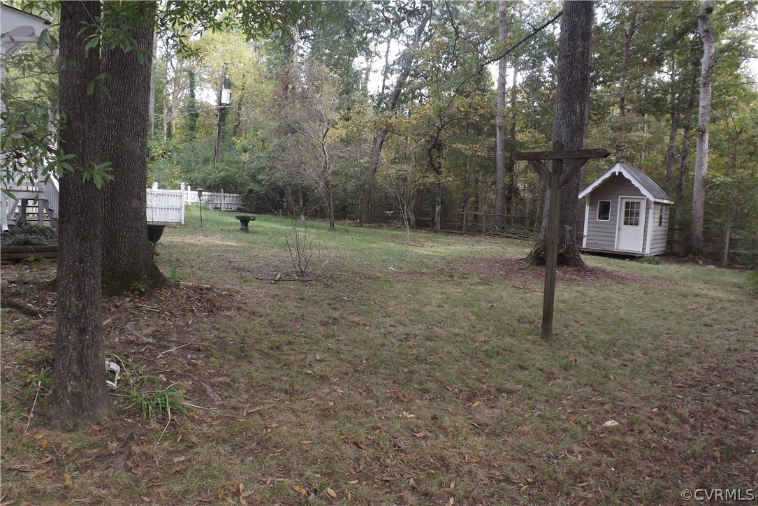 111 Midfield Road North Chesterfield, VA 23236 - Photo 18 of 21 The large backyard is fenced in and backs up to a