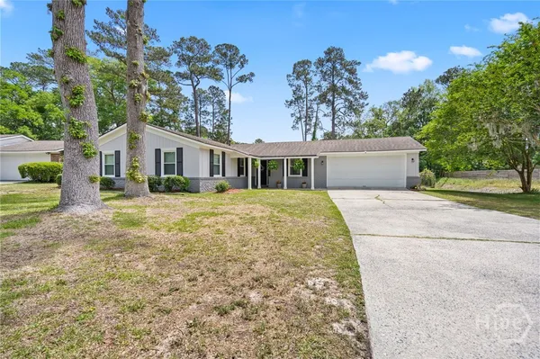$399,900 | 12610 Golf Club Drive, Savannah, GA 31419