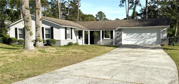 $399,900 | 12610 Golf Club Drive, Savannah, GA 31419