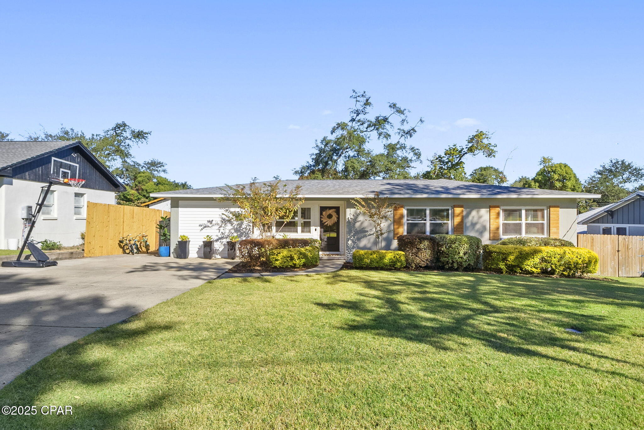 1613 Dewitt Street Panama City, FL 32401 - Photo 15 of 40