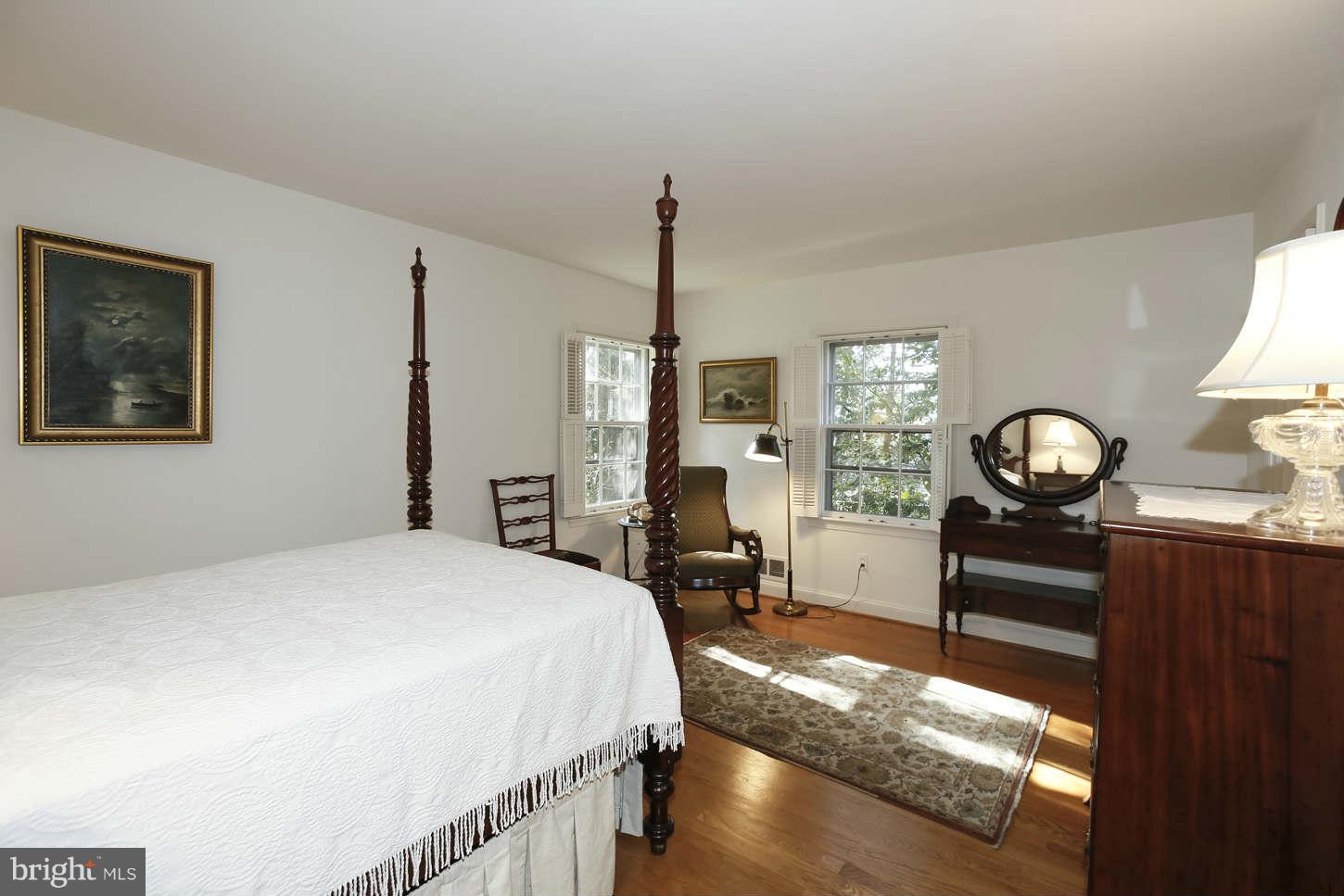 5322 Carvel Road Bethesda, MD 20816 - Photo 11 of 23 Bedroom (Master)