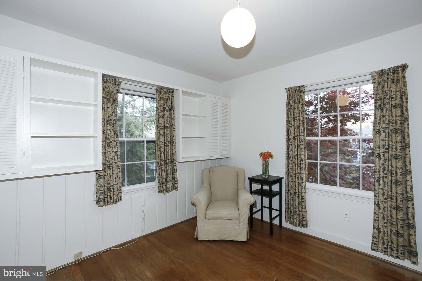 5322 Carvel Road Bethesda, MD 20816 - Photo 17 of 23 Bedroom