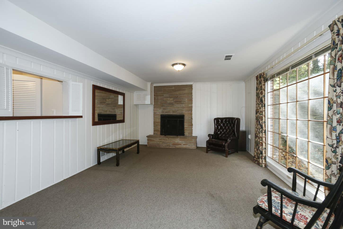 5322 Carvel Road Bethesda, MD 20816 - Photo 18 of 23 Family Room