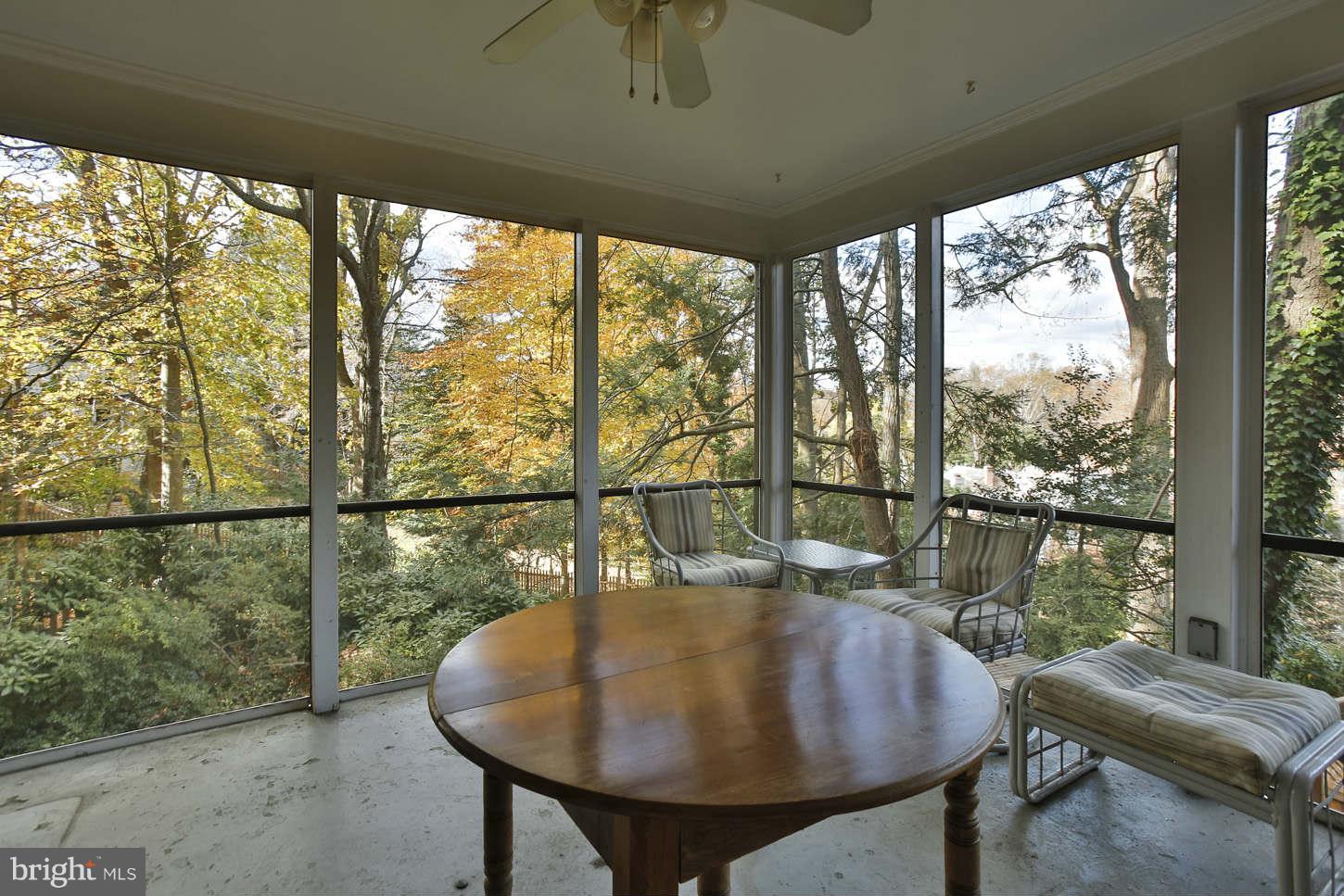 5322 Carvel Road Bethesda, MD 20816 - Photo 9 of 23 View