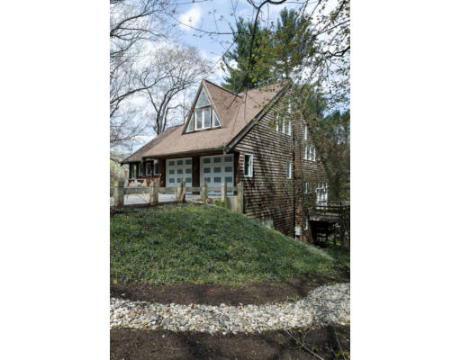 6 Warren Street Lexington, MA 02421 - Photo 3 of 24