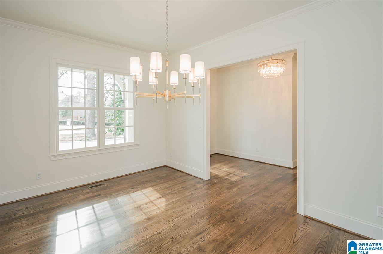 2424 Dolly Ridge Road Birmingham, AL 35243 - Photo 6 of 49