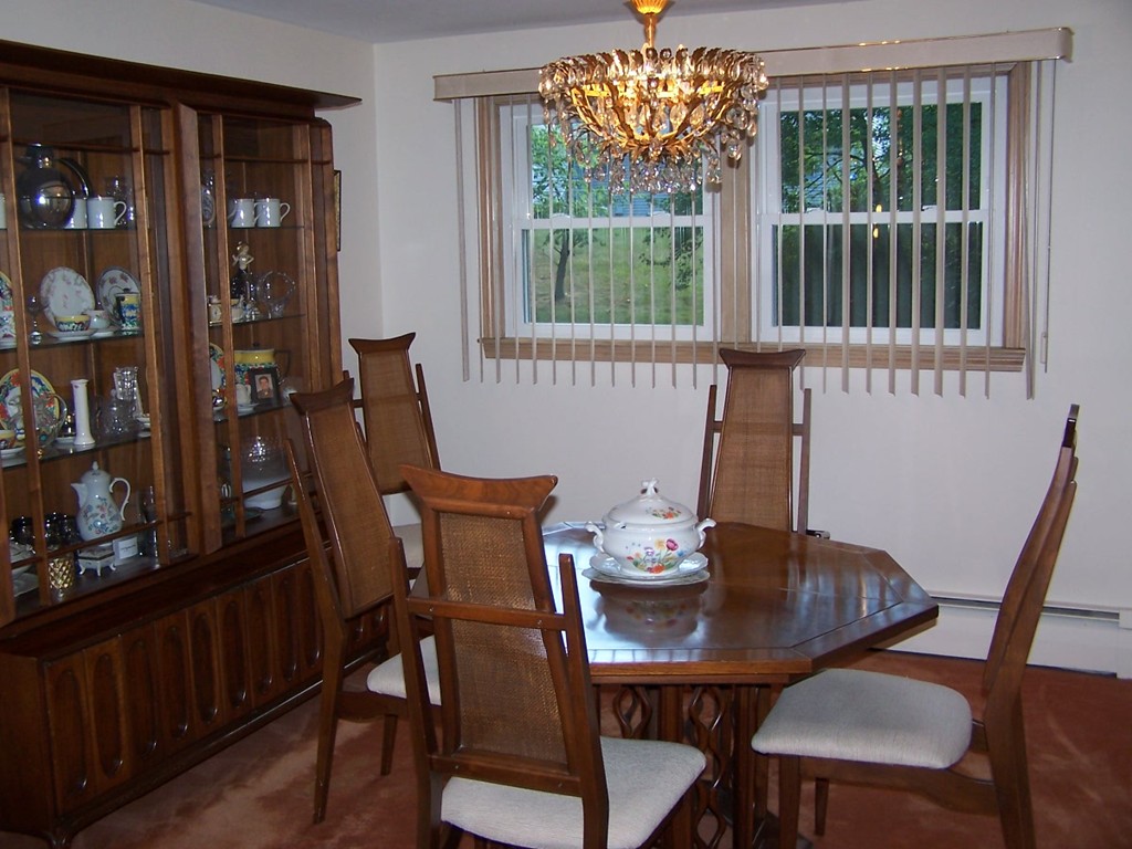 3 Smith Road Randolph, MA 02368 - Photo 7 of 24 Gallery Image 7