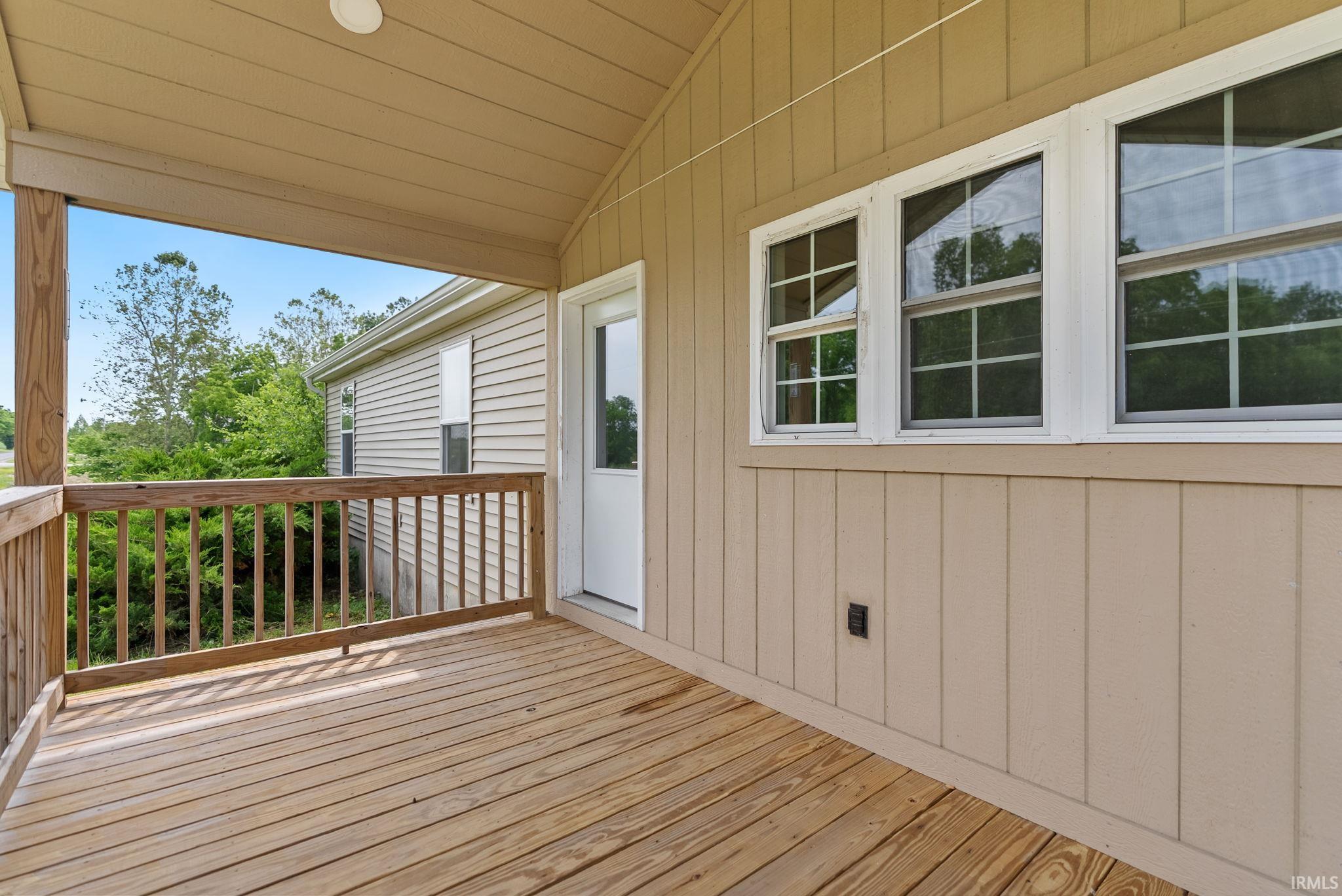 21630 Campbell Road Spencerville, IN 46788 - Photo 4 of 28