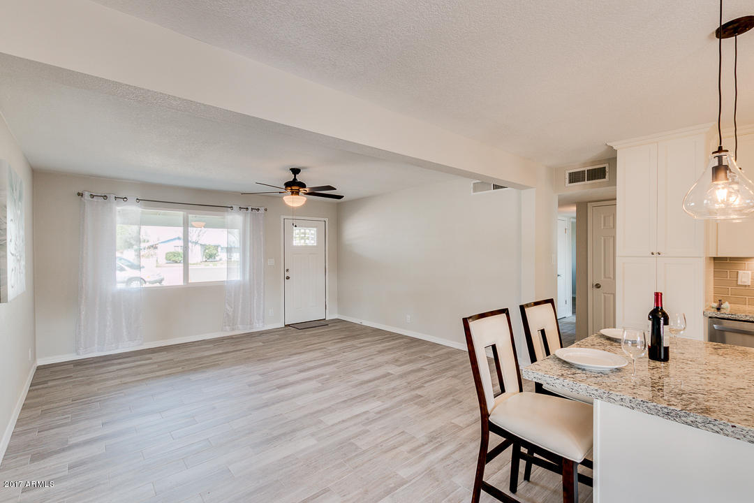 1429 South Roberts Road Tempe, AZ 85281 - Photo 11 of 32 12-Roberts