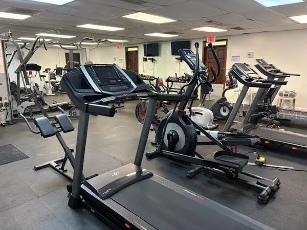 $1,900 | 9860 62nd Avenue North, Unit 1048, St. Petersburg, FL 33708